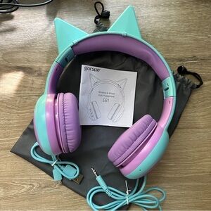 Gorsun Kids Wireless or wired cat ear headphones